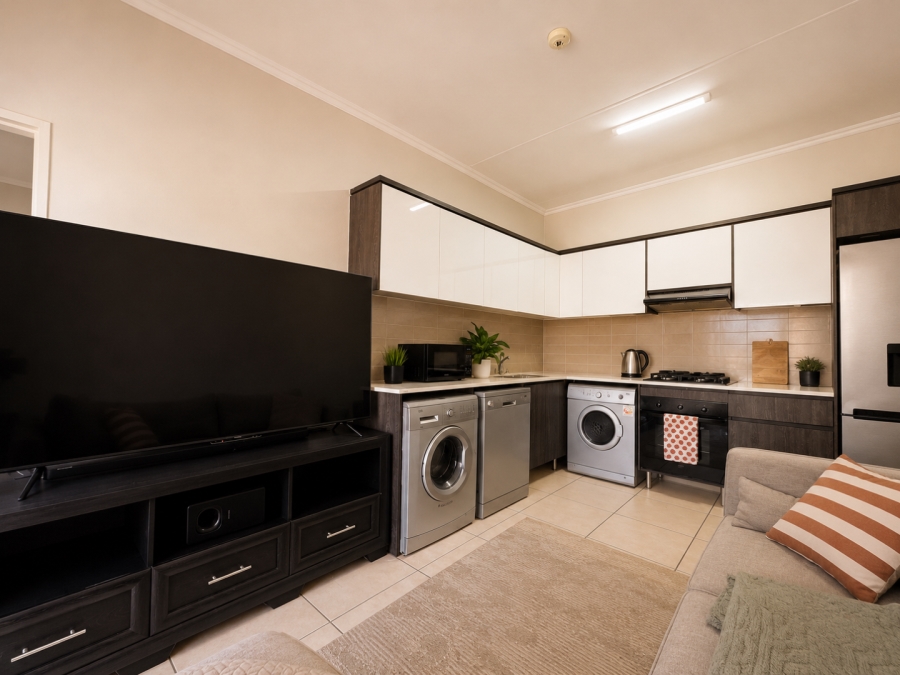 1 Bedroom Property for Sale in Sandown Western Cape
